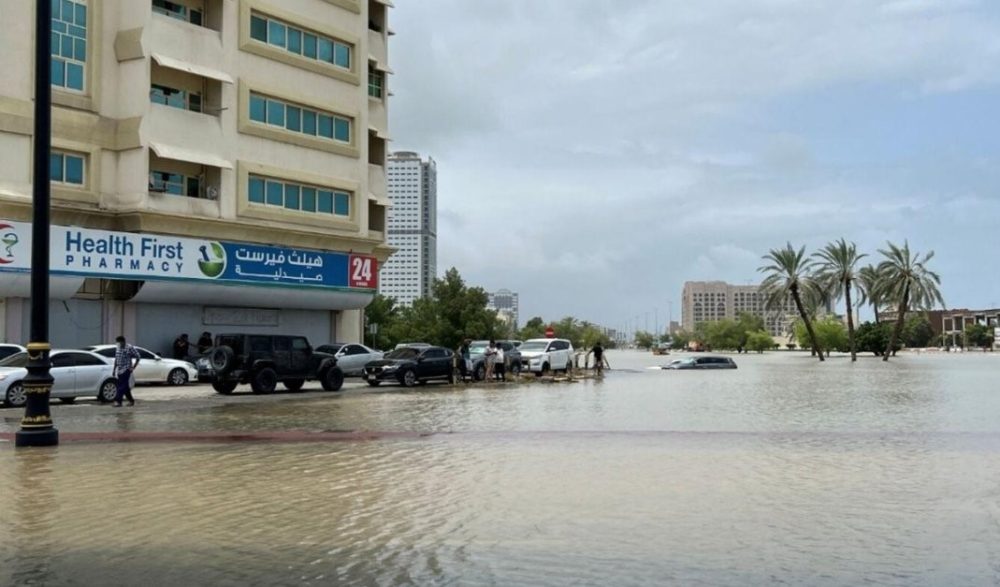 UAE floods: Near-constant rain breaks 27-year record - My Love UAE