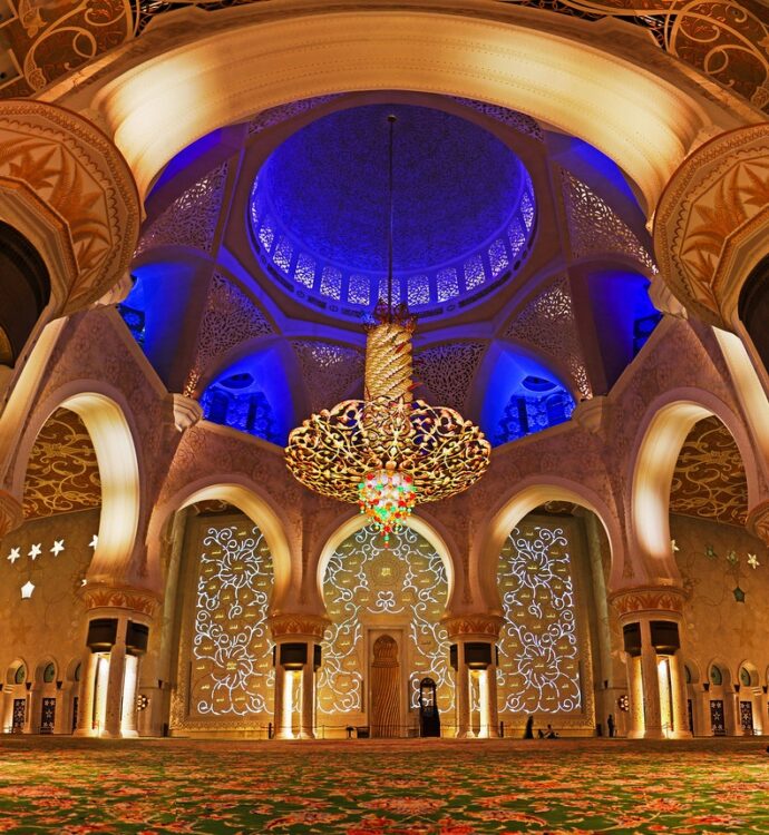Explore these 5 beautiful mosques in the UAE - My Love UAE