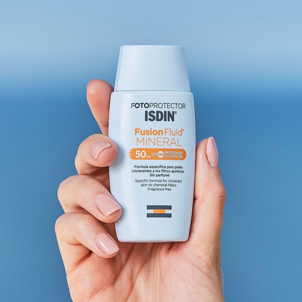 8 Best sunscreens for face available in the UAE : Our Top Picks