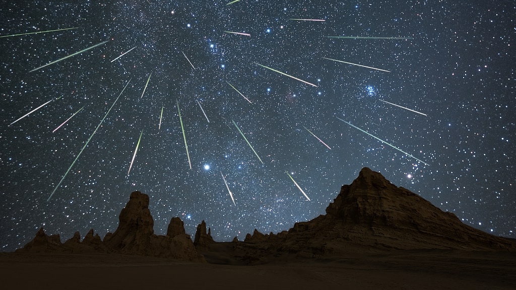 'Da Vinci Glow' and Perseid Meteor Shower